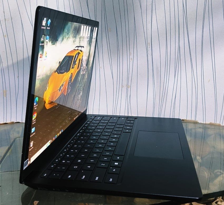 Microsoft Surface Laptop 5 (13.3" 2K Touch) - Image 3